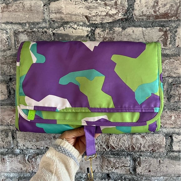 Travel/makeup/curling iron travel bag. Holds so much and very compact to pack - Picture 8 of 8